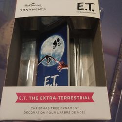 E.t Christmas Tree Ornament