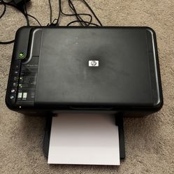 HP Deskjet F4440 All-in-One Printer