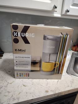 Keurig K-Mini Single Serve Coffee Maker, Studio Gray