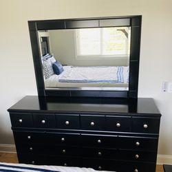 🔥 SALE Black Dresser, 6 Drawers With Mirror 