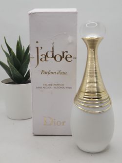 Dior
 
J'adore Parfum D'eau Eau de Parfum

1 fl
