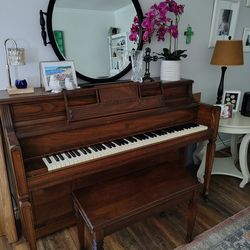 Free piano