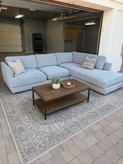West Elm Sectional w/ Chaise
