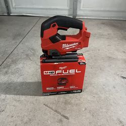 Milwaukee M18 FUEL 18V Lithium-Ion Brushless Cordless Jig Saw (battery not included)