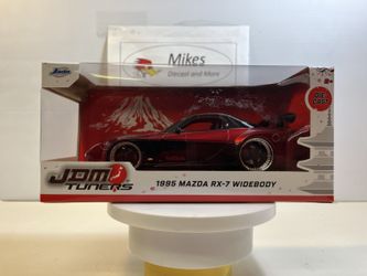 1995 Mazda RX-7 Widebody Diecast Model Car: 1/24 Scale, New In the Box By Jada