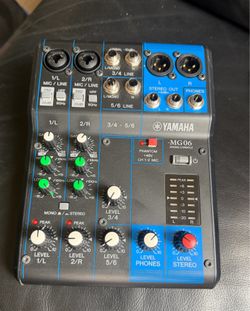 Yamaha MG06 6-Input Mixer
