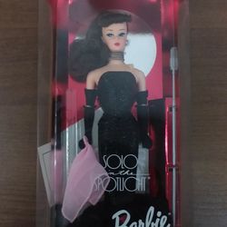 Barbie Solo In The Spotlight