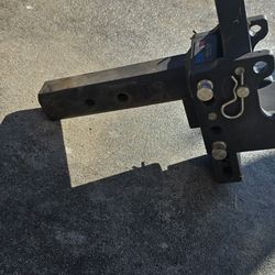 B&W adjustable hitch
