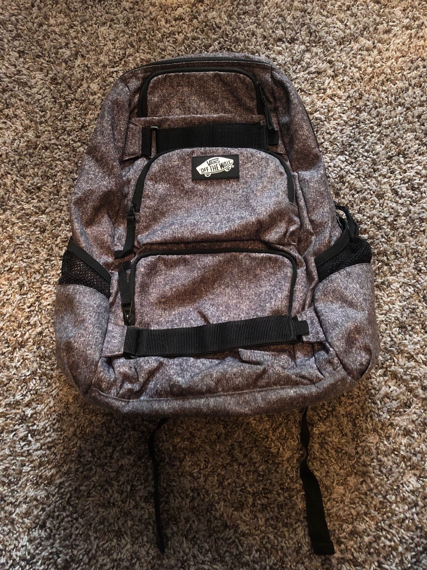 Vans off the wall back pack