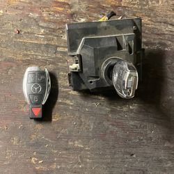 Mercedes C(contact info removed) Key With Lock 