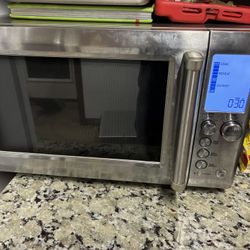 Breville Quick Touch Countertop Microwave Oven,