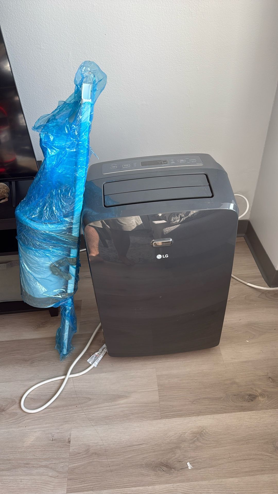 LG Air Conditioner