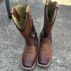 Brown Cowgirl boots size 5.5