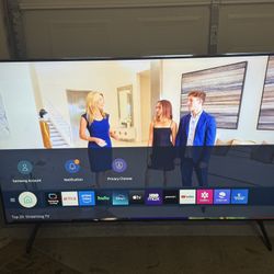 Samsung 70” Crystal 4K UHD Smart TV