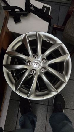 Infiniti G37 Rims 18"