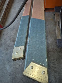 8 foot 300 lb ladder for sale Works Great