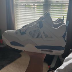 Jordan 4 Military Blue