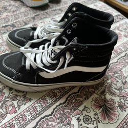 Women’s High Top Vans Size 8.5