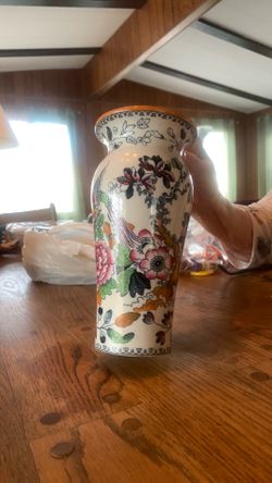 Mason’s Floral Vase