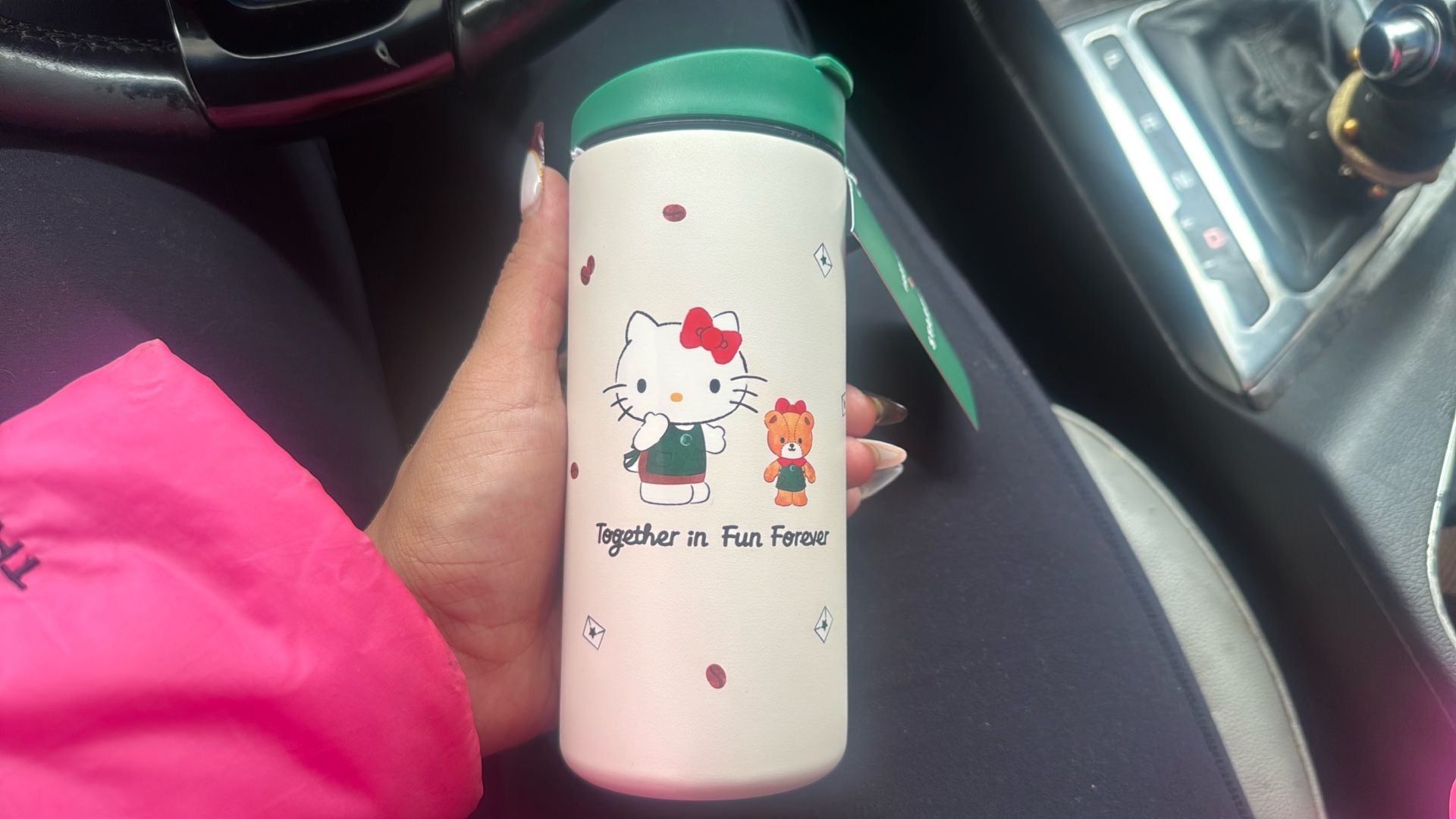 Hello Kitty X Starbucks
