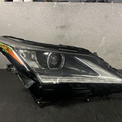 2016-2017-2018-2019 LEXUS RX RX350 RIGHT HEADLIGHT OEM USED