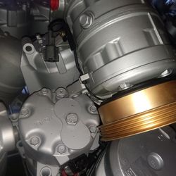 AC compressor 