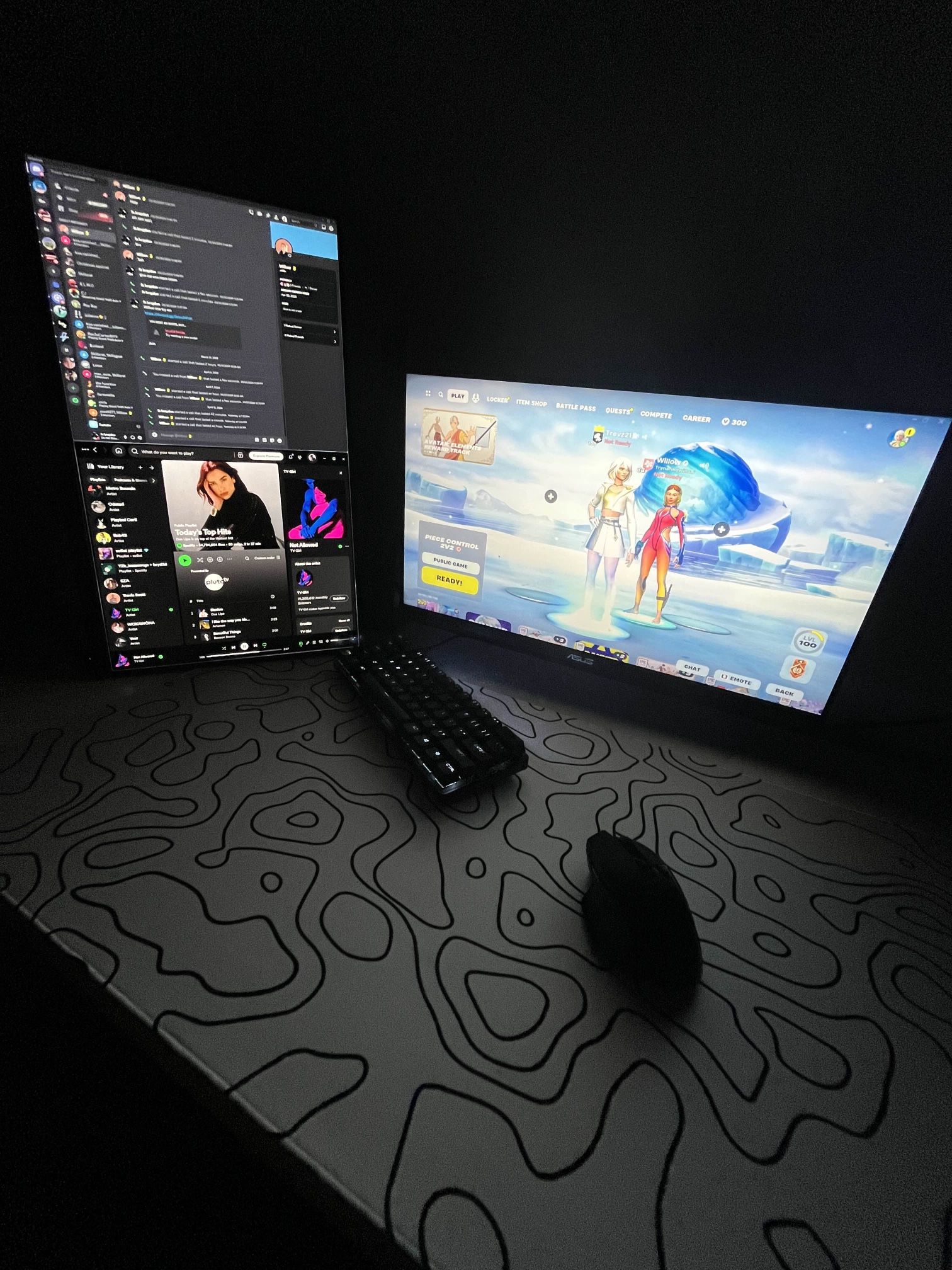 GAMING SETUP (IN IN DESC FOR ITEMS)