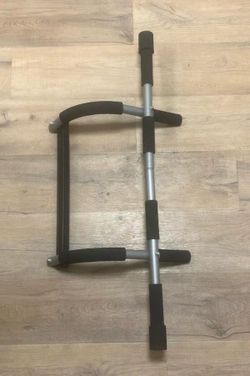 Pull up bar