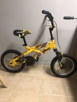 Little Boy’s Bike Age 4-5