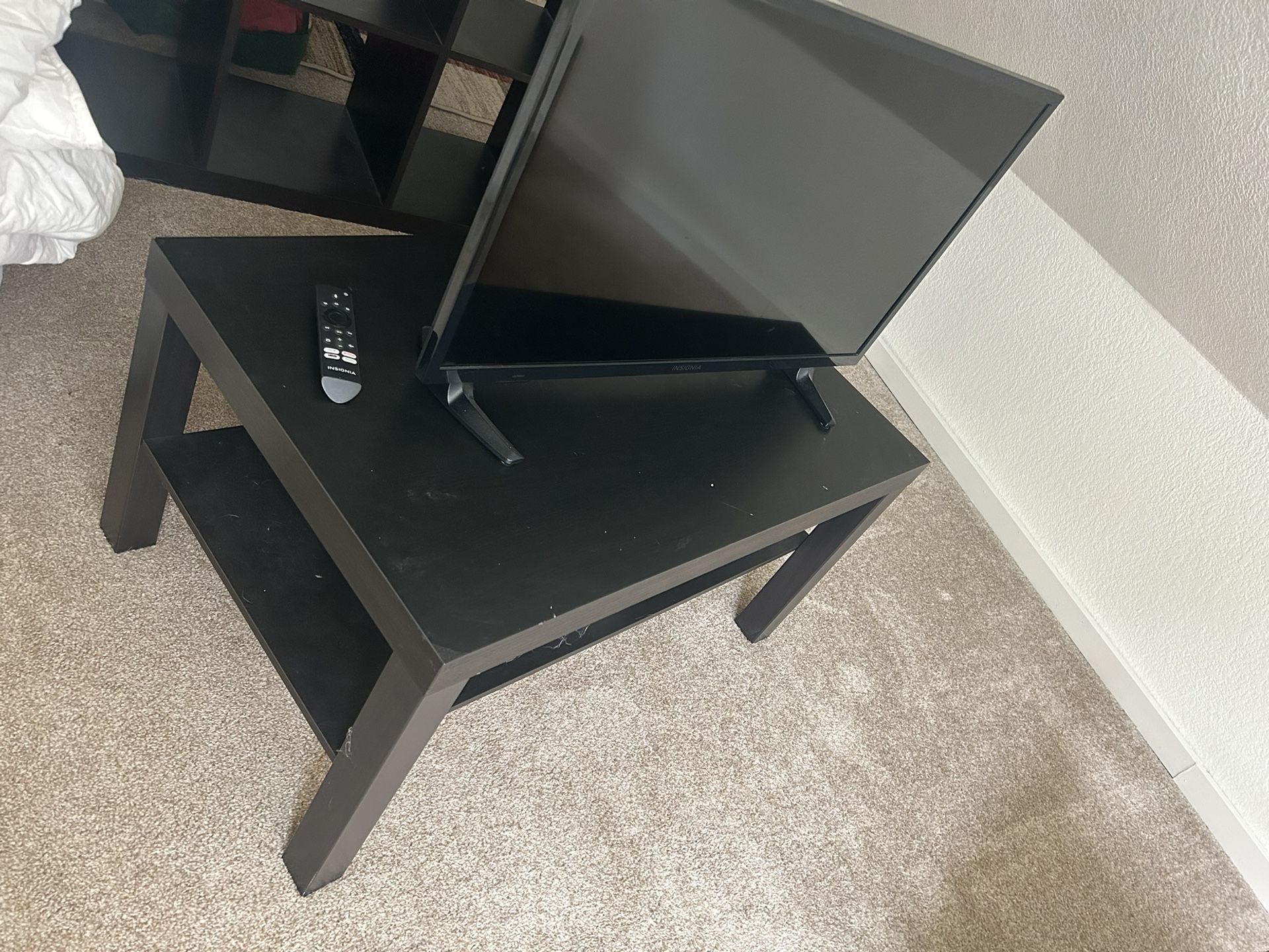 31.5” TV