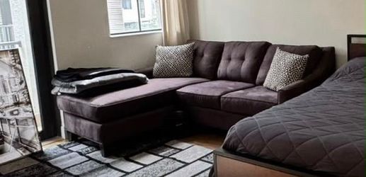 Dark gray Sectional Sofa with Chaise