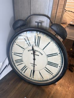39.5” Diameter Clock