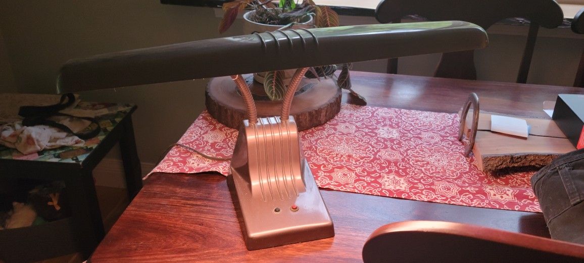 Vintage Dazor Metal Adjustable Lamp