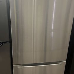 VISSANI MDBF18SS 18.7 cu. ft. Bottom Freezer Refrigerator 1DHPI