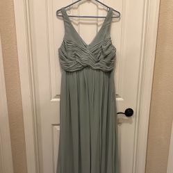 Birdy Grey Sage Long Dress Size L