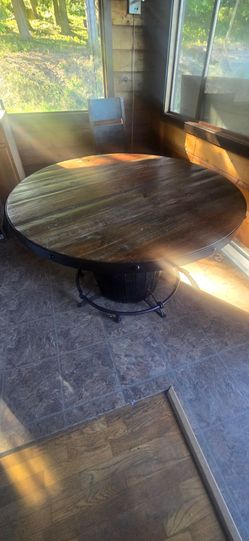 Rustic cabin style table