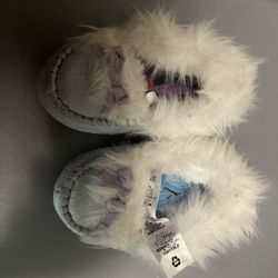 Frozen Slippers Toddler Size 7/8