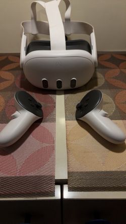 Meta Quest 3 512GB VR Headset - Excellent Condition