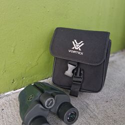 Vortex binoculars ( Brand new )