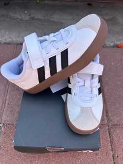 Adidas Court shoes
