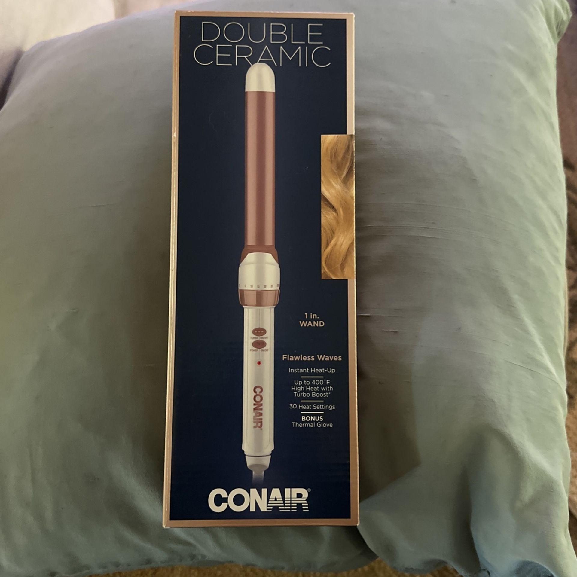 New- Conair Double Ceramic Curling Wand Never Used Still In Box