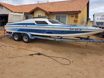 1982 carrera 23 ft boat