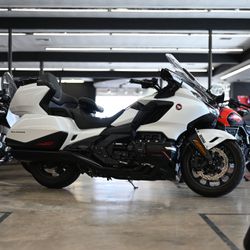 2024 HONDA GOLDWING TOUR DCT