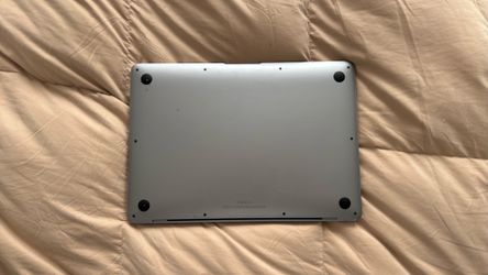 2020 MacBook Air great condition