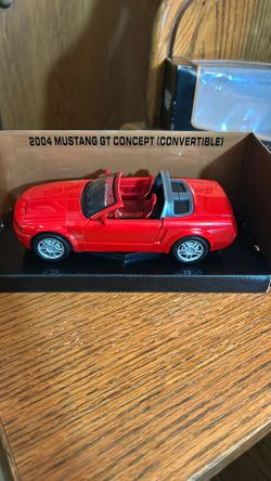 2004 Mustang GT Concept (Convertible) 1/24 Scale Diecast Car