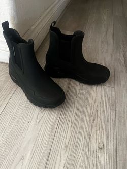 Skechers Waterproof Rain Boots – Women’s Size