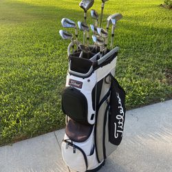 Taylormade Golf Set Bag Included