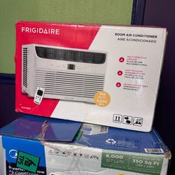 Frigidaire 8,000 BTU Window Room Air Conditioner