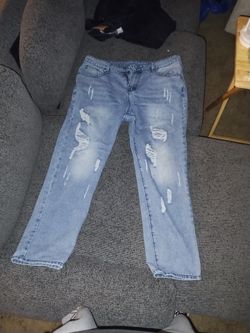 36W 32L ripped men jeans