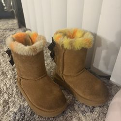 toddler ugg size 10